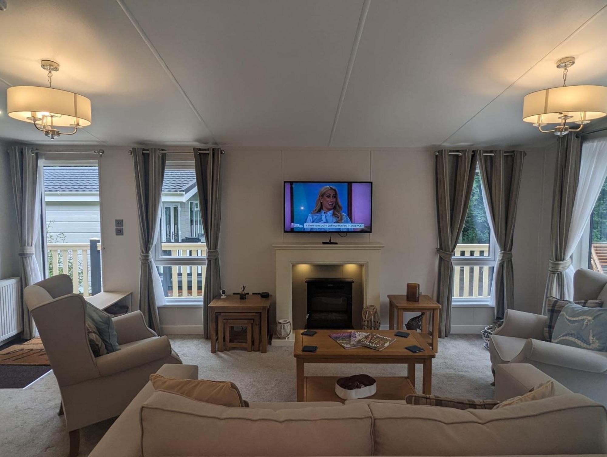 Luxury Stunning Sensation Lodge On 5 Star Shorefield Country Park New Forest Entertainment And Leisure Passes Included Milford on Sea Ngoại thất bức ảnh