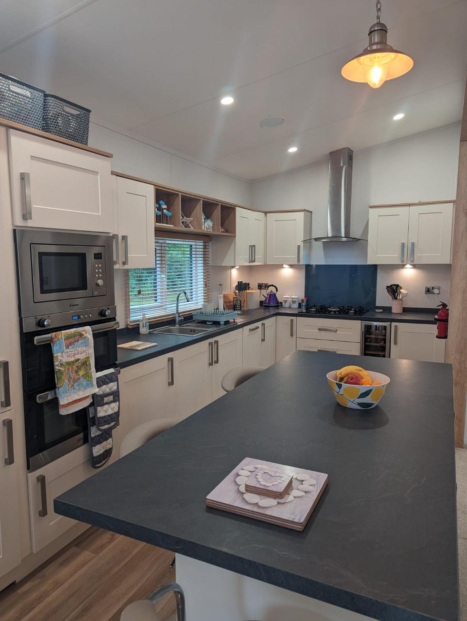 Luxury Stunning Sensation Lodge On 5 Star Shorefield Country Park New Forest Entertainment And Leisure Passes Included Milford on Sea Ngoại thất bức ảnh